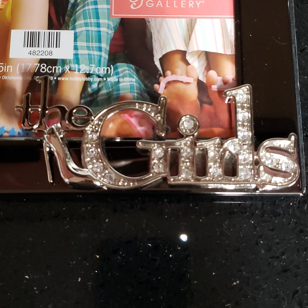 7x5 The Girls Picture Frane